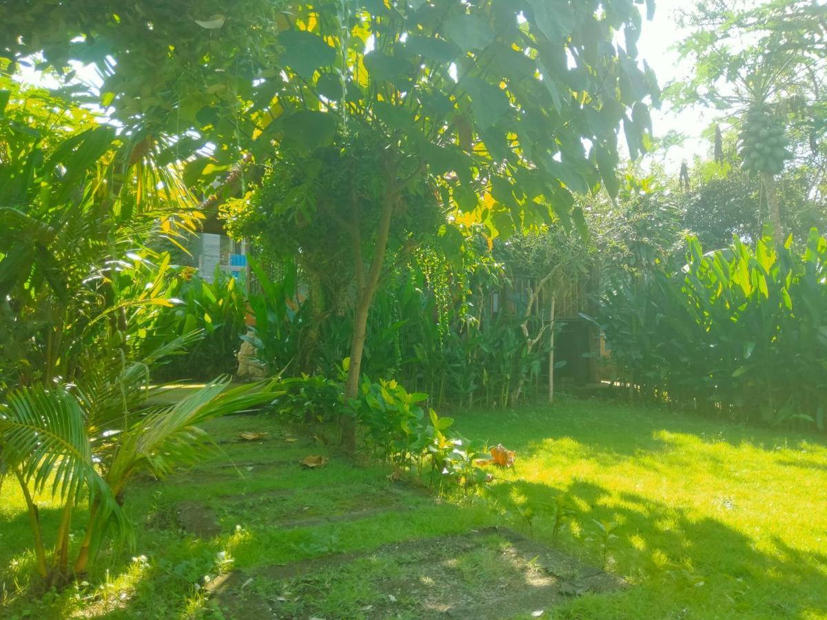Pier26 Bali Homestay ヌサドゥア エクステリア 写真