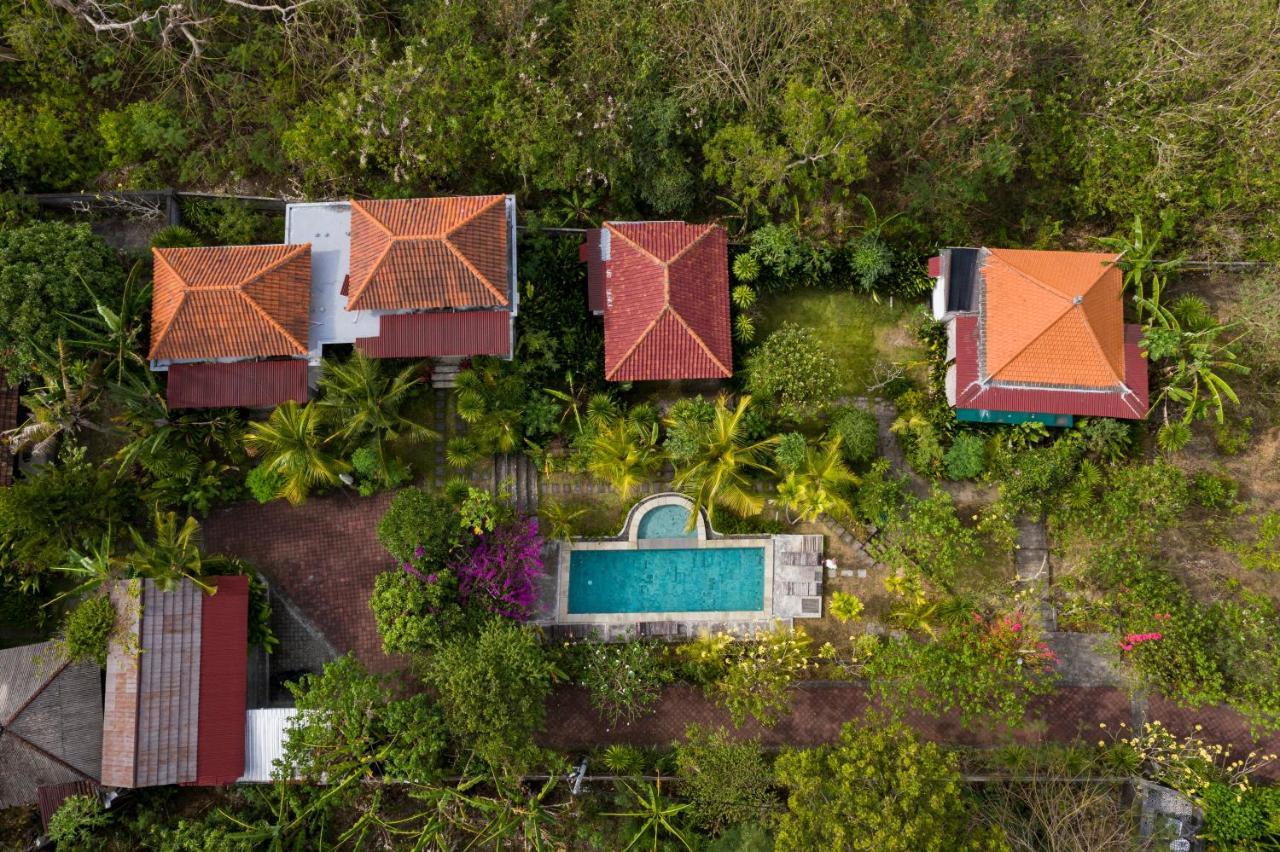 Pier26 Bali Homestay ヌサドゥア エクステリア 写真